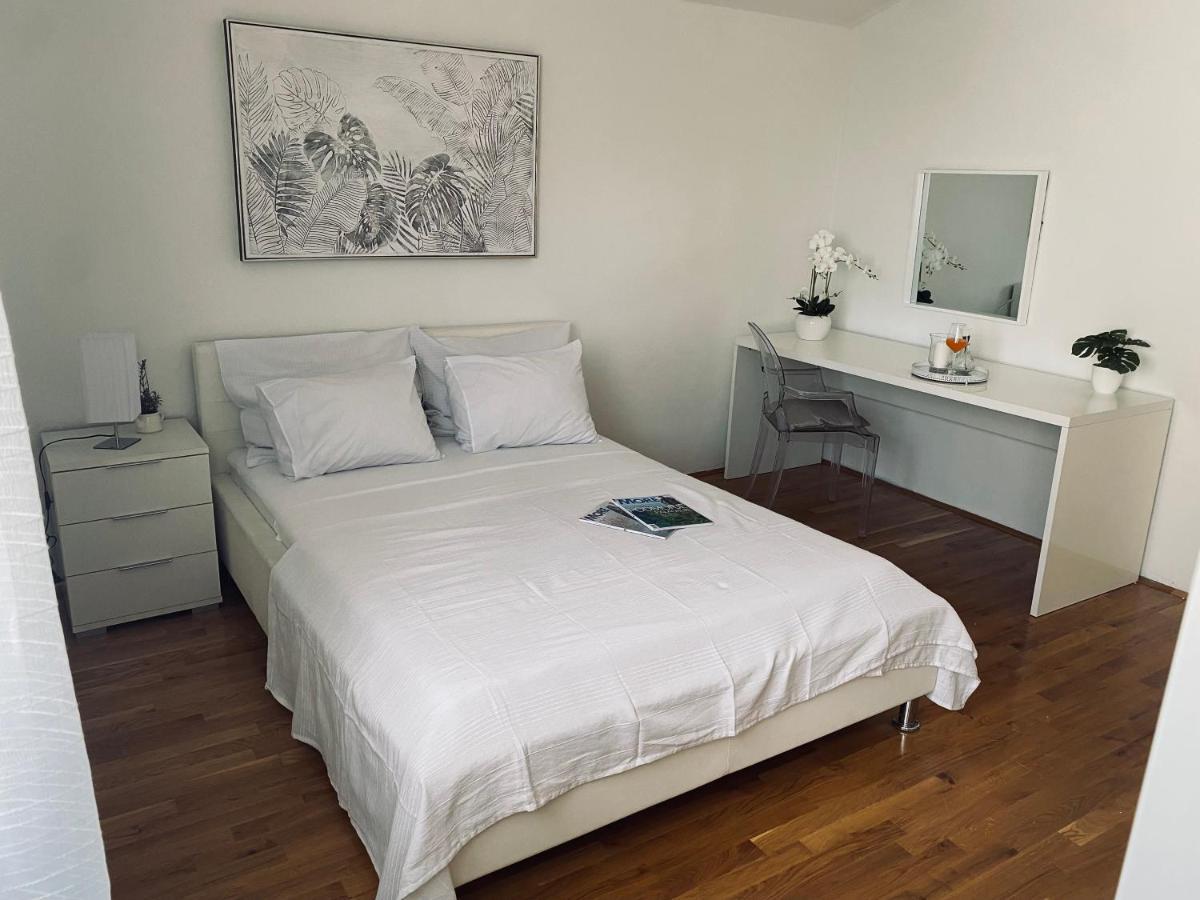 Zara Apartment Luaran gambar